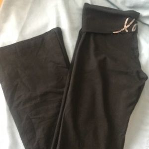 Victoria’s Secret yoga pants